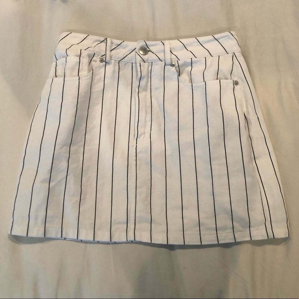 Forever 21 mini skirt